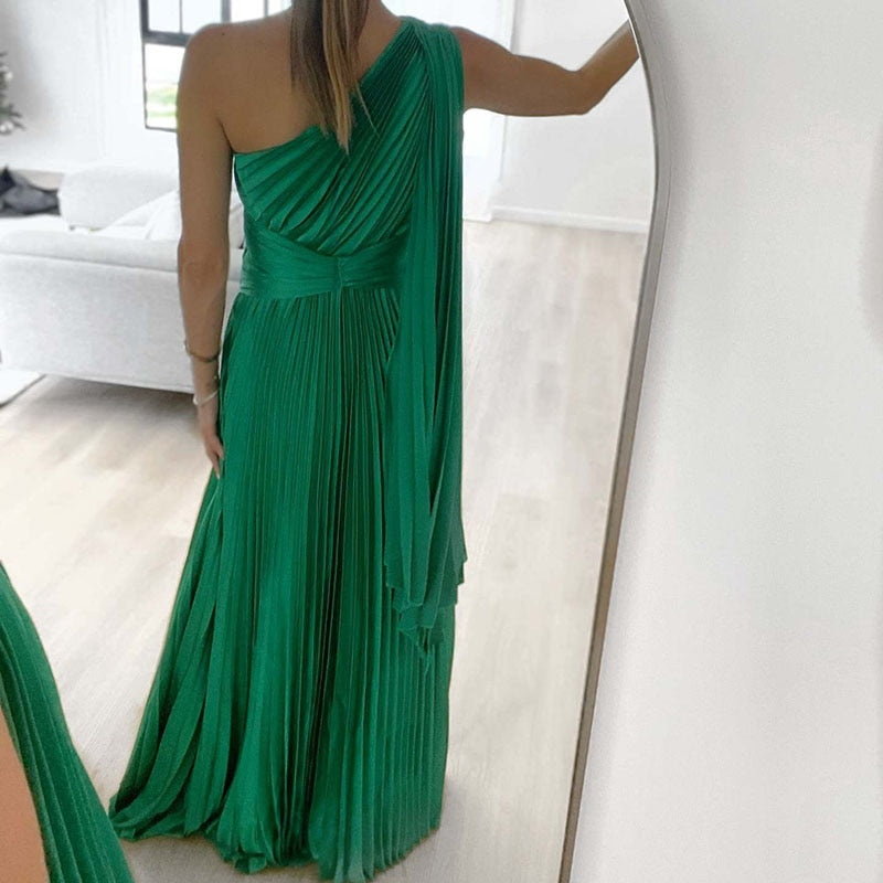 Off Shoulder Banquet Oblique Collar Pleated Maxi Dress