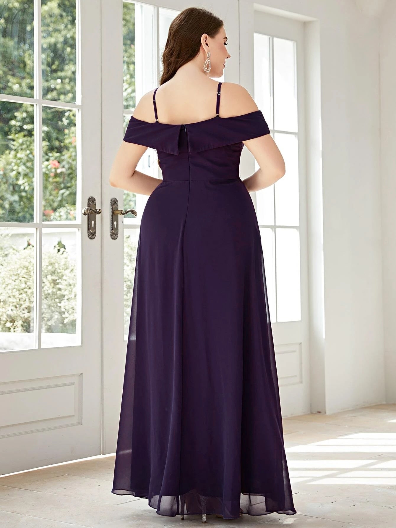Elegant Lace Rhinestones Applique Chiffon Evening Dress