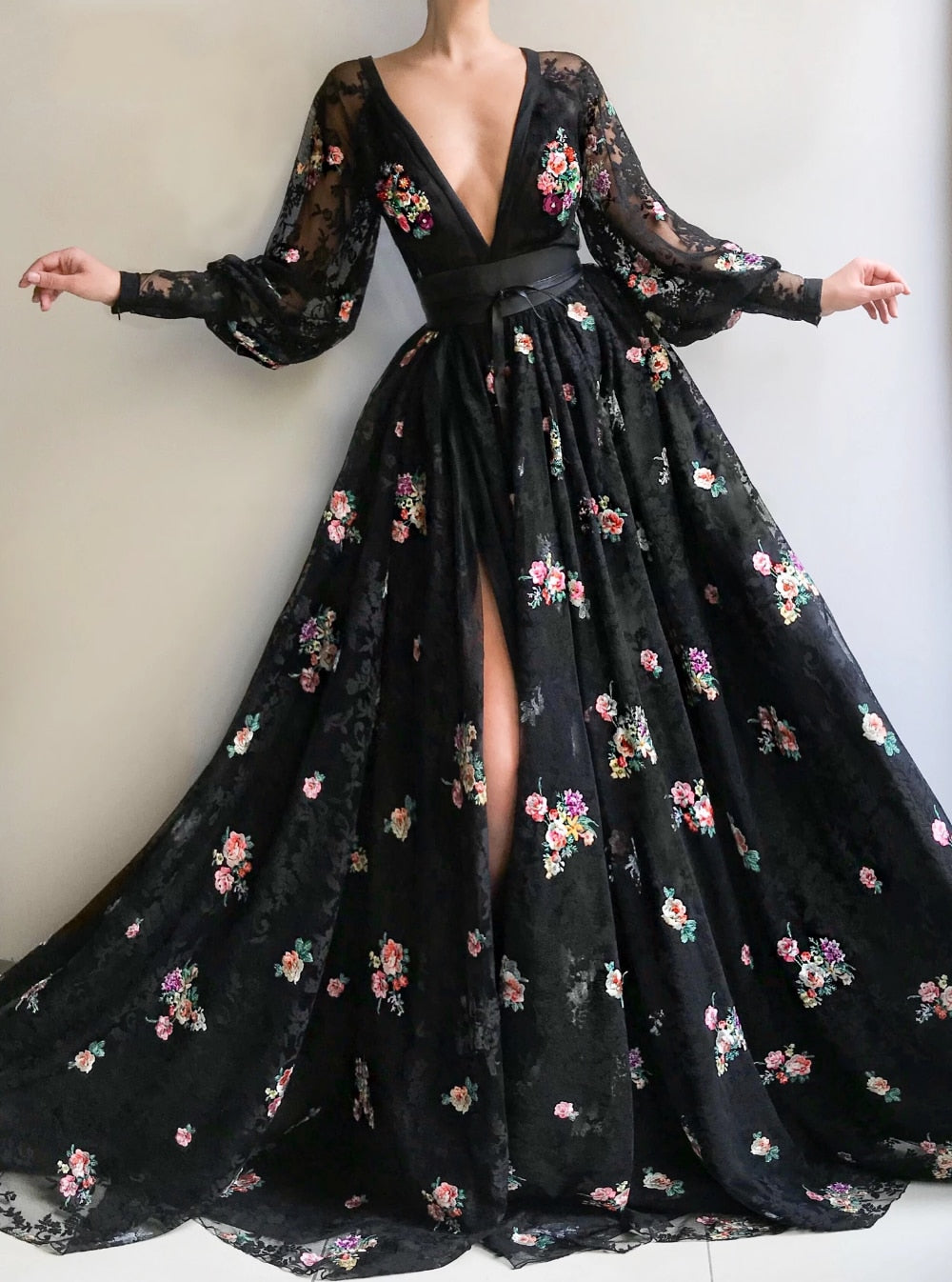 Elegant Deep V-Neck Appliques Lace High Slit Dress