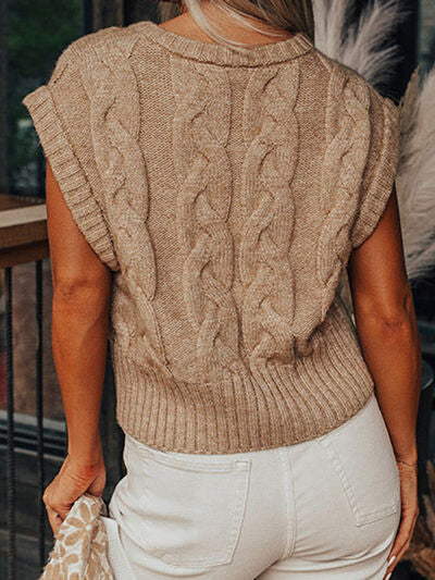 Cable-Knit Round Neck Sweater